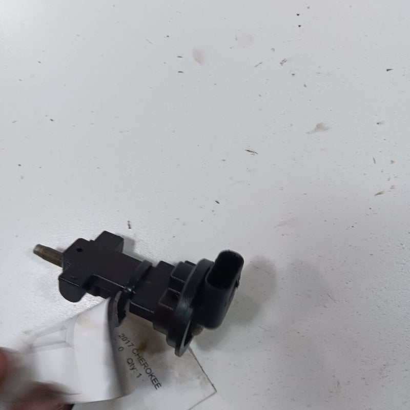 Jeep Cherokee Camshaft Cam Shaft Position Sensor  3.2 2015 2016 2017