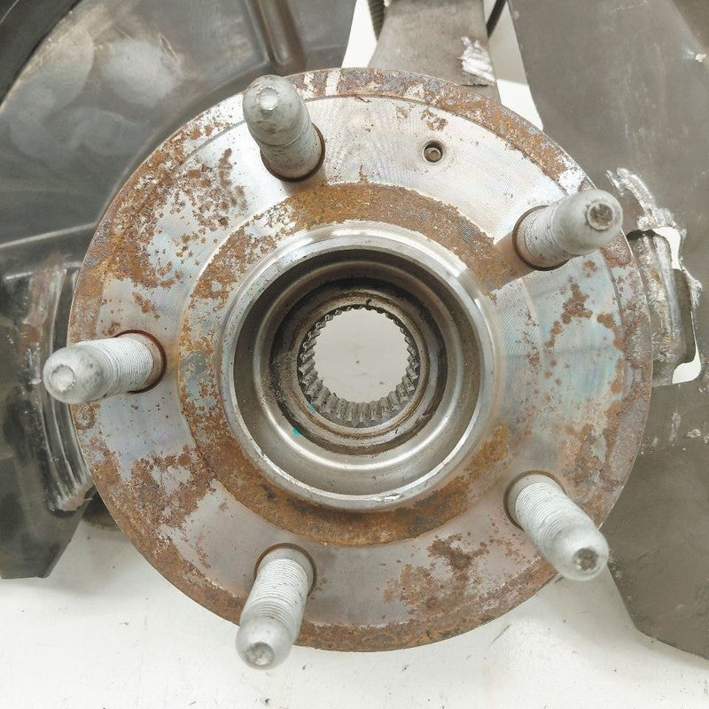Driver Left Front Spindle Knuckle Hub Wo Professional Vehicle 13-19 Ca