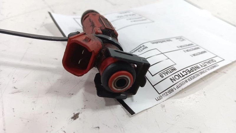 Fuel Injection Injector Parts Fuel Injector 2.0L Sedan Fits 11-20 ELAN