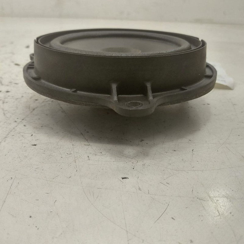 Nissan Versa Speaker Right Passenger Front  2019 2018 2017 2016