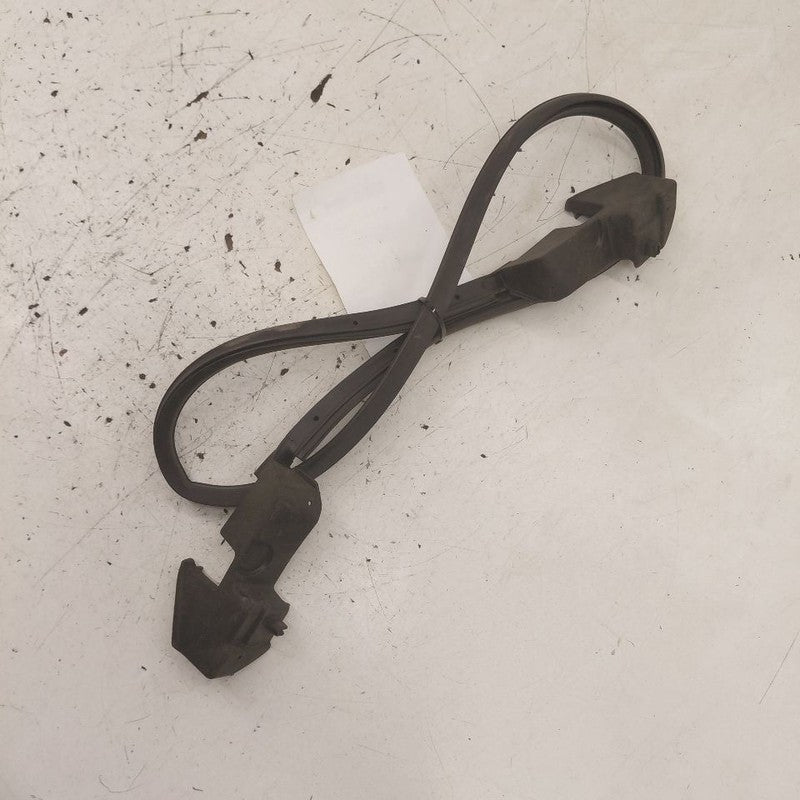 Mazda 6 Cowl Vent Panel Hood Rubber Seal  2018 2019 2020 2021