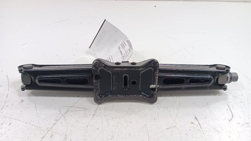 Buick Encore Spare Tire Changing Jack 2016 2017 2018 2019