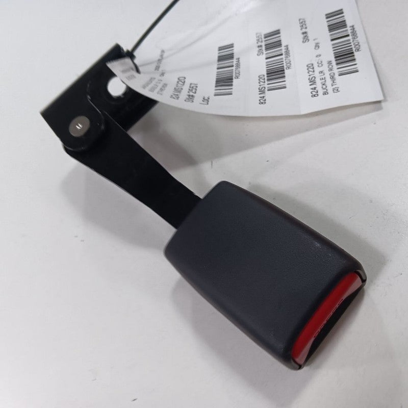 Mitsubishi Outlander Seat Belt Buckle Latch Left Driver Third Row Rear