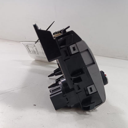 Manual Temperature Control Heat Heater AC Switch Sedan 17-18 Hyundai E