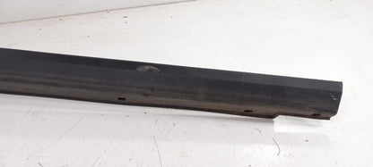 Kia Sorento Rocker Panel Trim Cover Molding Skirt Right Passenger Side 2017 