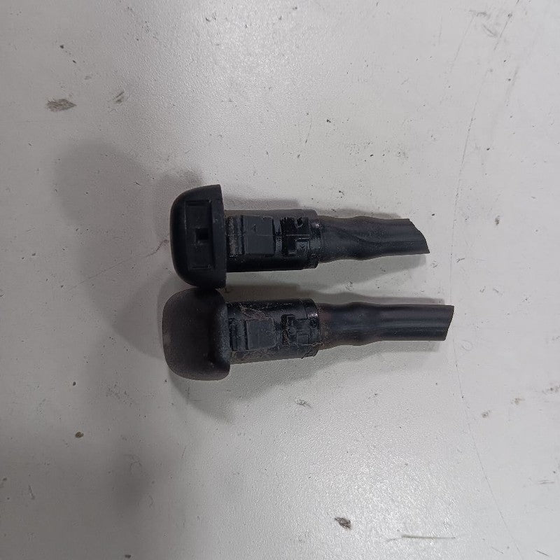 Kia Sportage Windshield Wiper Washer Fluid Hood Sprayer Nozzles  2022 2021 2020 