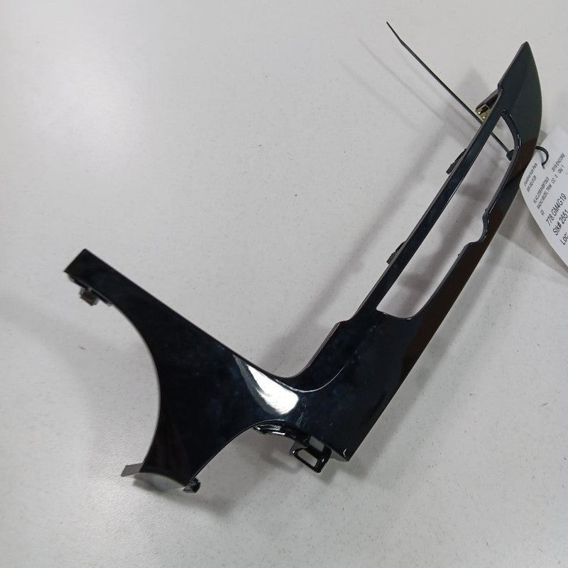 Buick Encore Radio Bezel Trim Dash Surround  2019 2018 2017