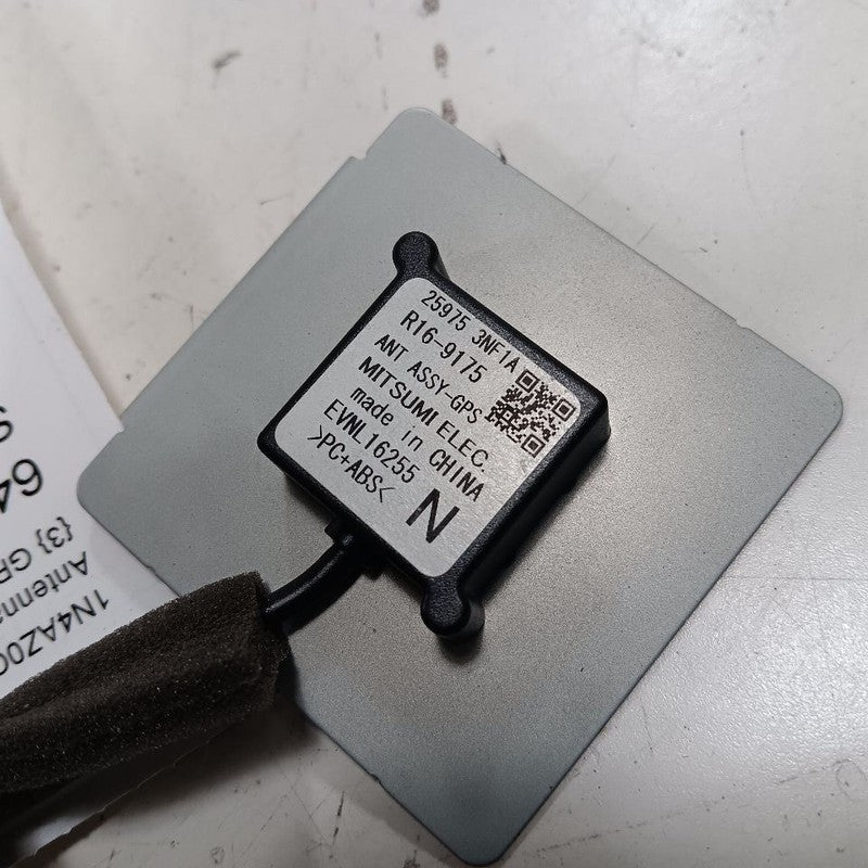 Nissan LEAF GPS Antenna Assembly {259753NF1A} 2013 2014 2015 2016 2017