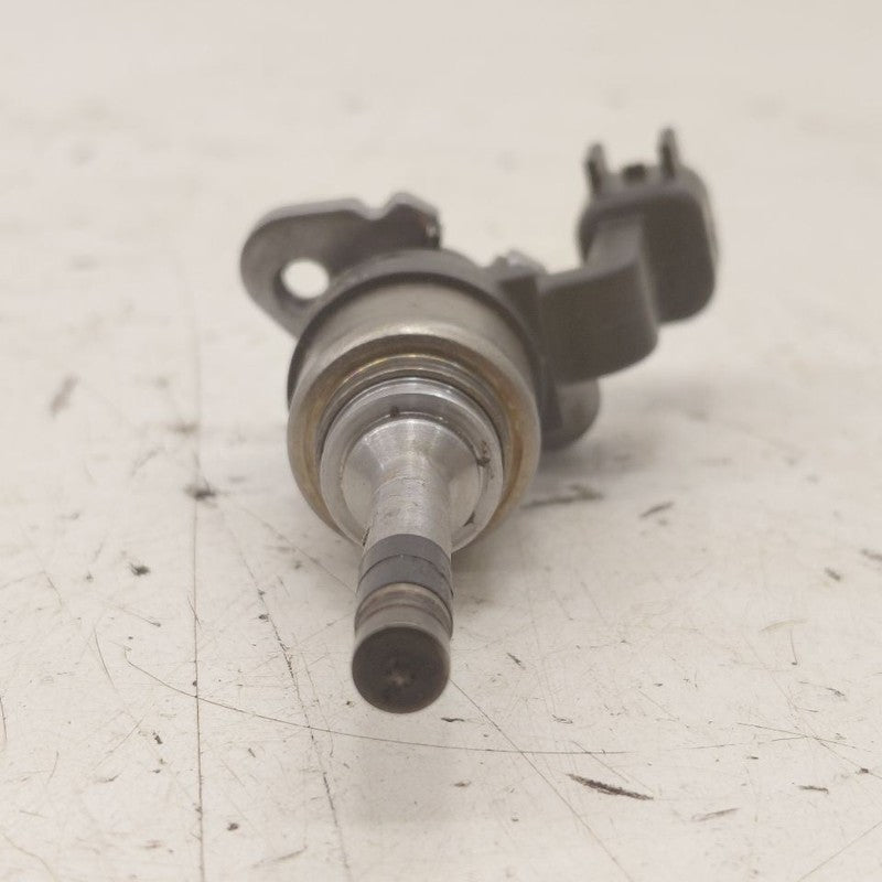 Fuel Injection Injector Fits 23-25 Chevy Equinox