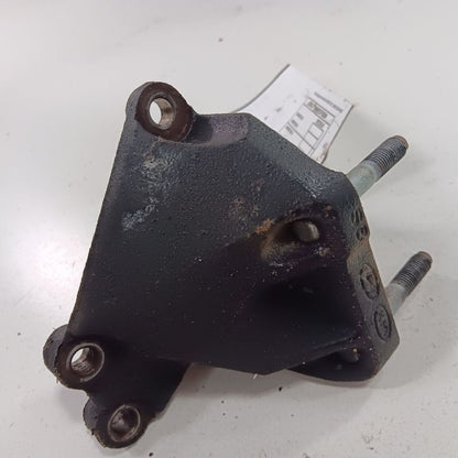 Hyundai Accent Engine Motor Mount Bracket Right Passenger  2017 2016 2