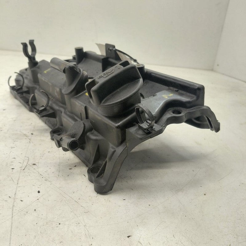 Nissan Murano Front Engine Cylinder Head Valve Cover  2020 2021 2022 2