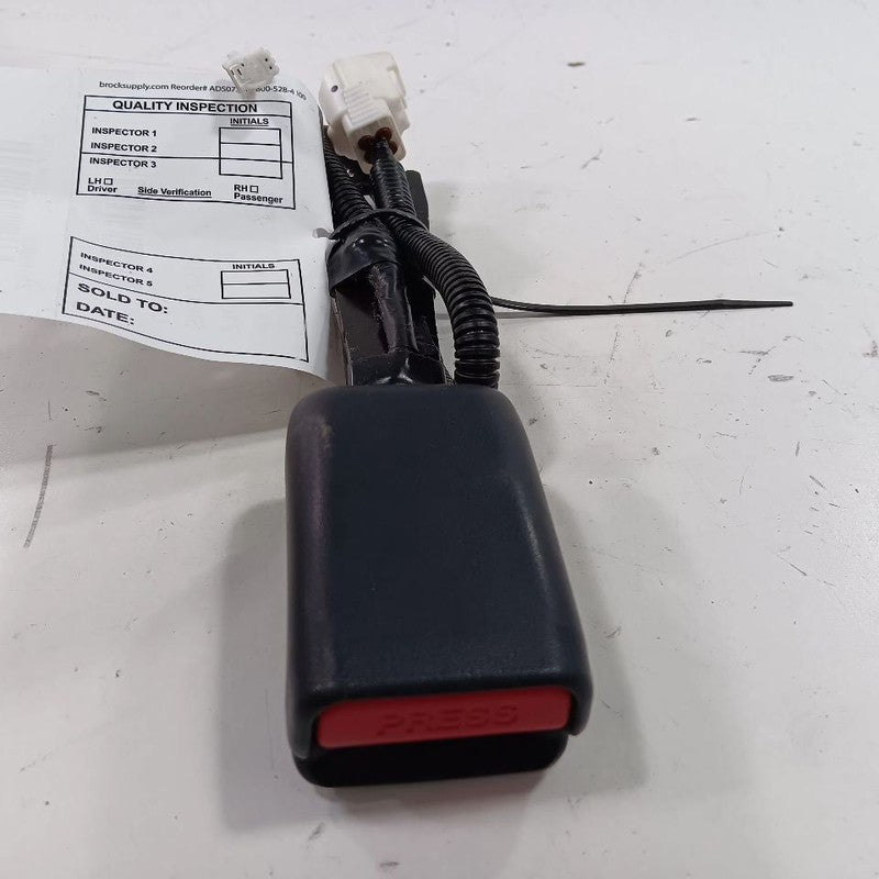 Seat Belt Front Bucket Prius C VIN B3 Passenger Buckle Fits 12-19 PRIU