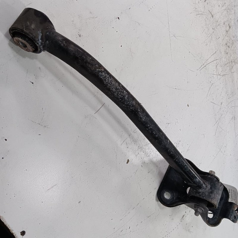 Left Rear Lower Control Arm Trailing Arm Fits 15-23 Jeep Renegade  OEM