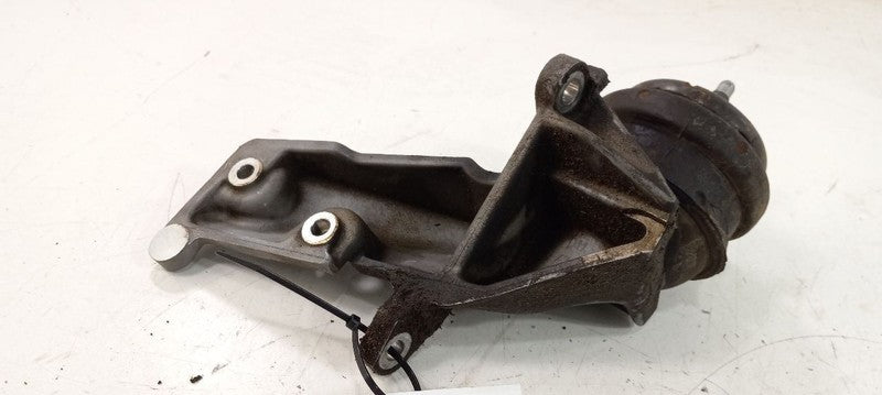 Cadillac CTS Engine Motor Mount Right Passenger 2011 2012 2013 OEM
