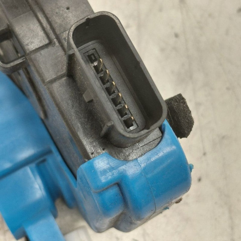Hyundai Veloster Door Latch Lock Left Driver Front  2017 2016 2015 201