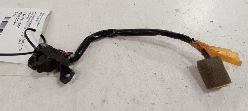 Subaru Forester Window Switch Power Left Rear 1998 1999 2000 2001 OEM