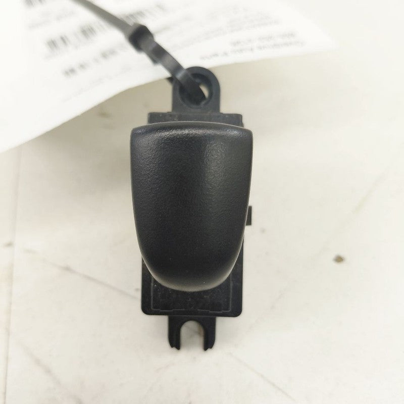 Nissan Rogue Power Window Switch Right Passenger Rear  2017 2018 2019 