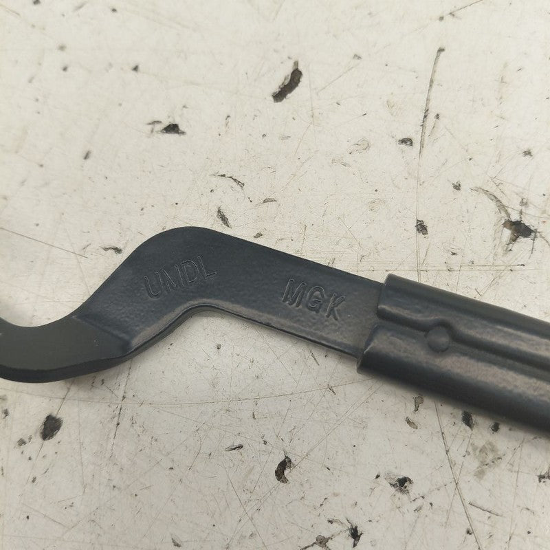 Kia Sorento Windshield Wiper Arm Left Driver  2018 2017 2016