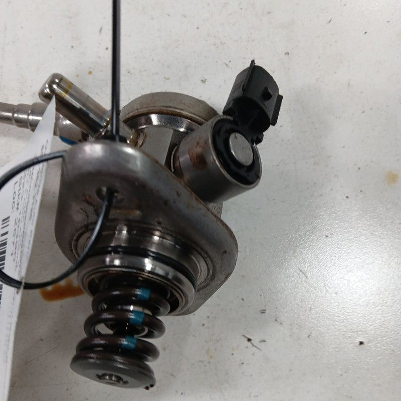 HX7Z9350A Gas Fuel Pump Engine Mounted Pump Only 1.5L Fits 20-22 Ford Escape