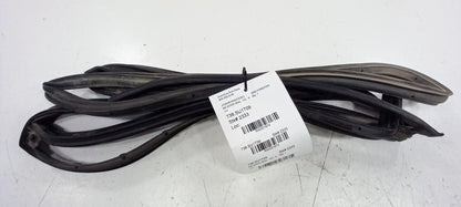 Subaru Forester On Door Seal Rubber Right Passenger Rear Back 2009 201