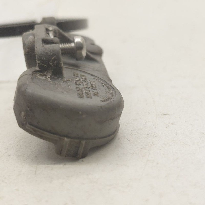 Hyundai Veloster TPMS Tire Pressure Monitor System Sensor  2017 2016 2