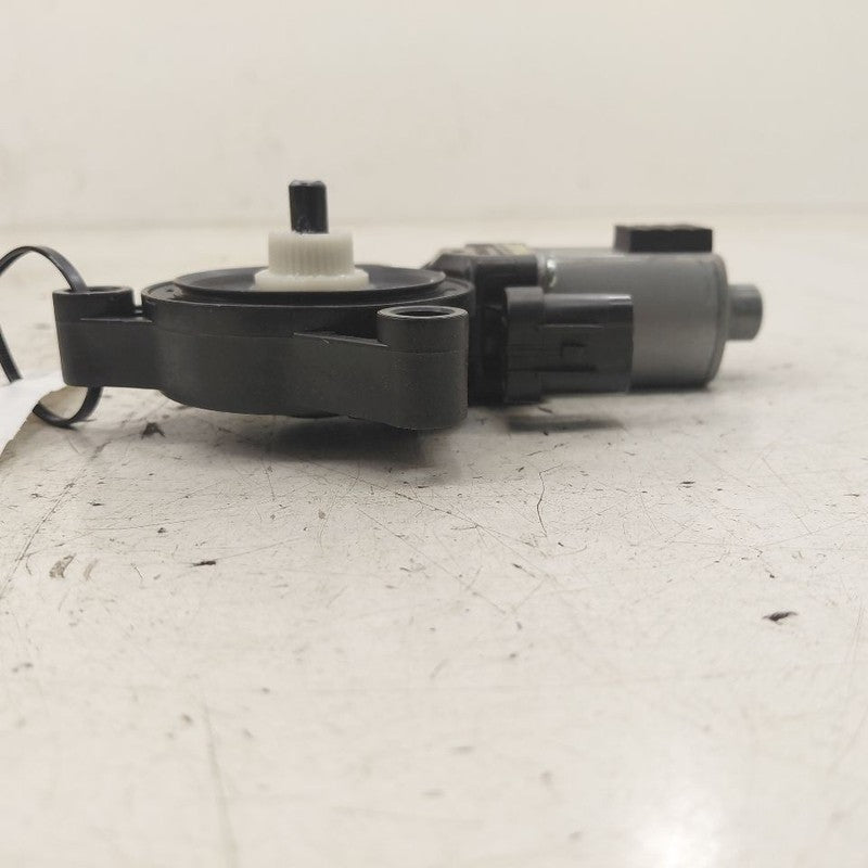 Left Rear Power Window Motor Fits 19-23 Hyundai Santa Fe
