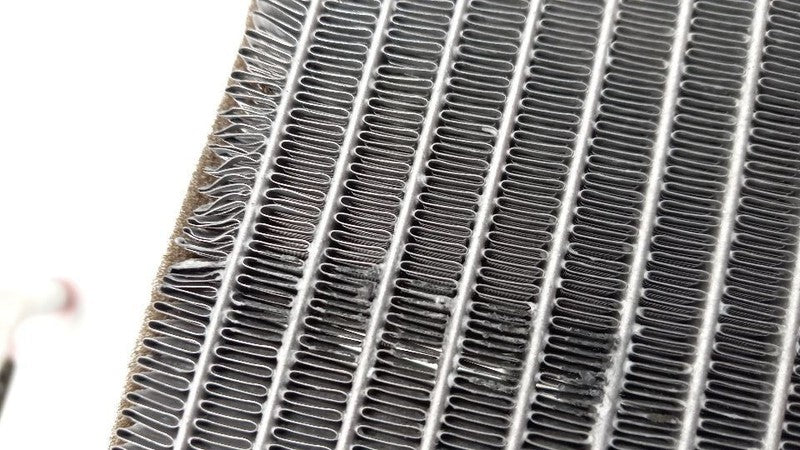 27140ET00B Heater Core Fits 07-12 Nissan Sentra