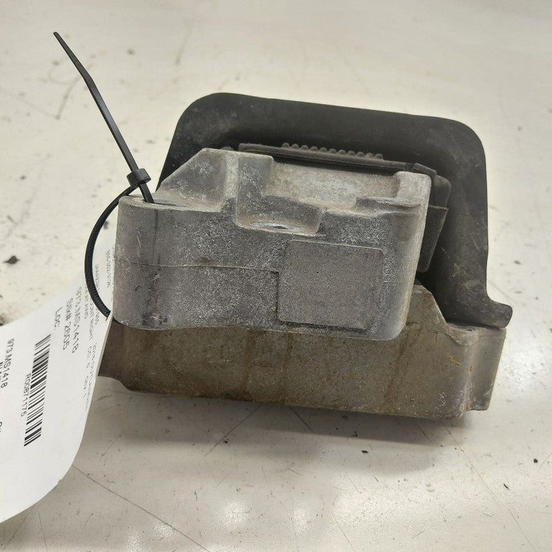 Mitsubishi Outlander   Engine Motor Mount Right Passenger  2018 2017 2