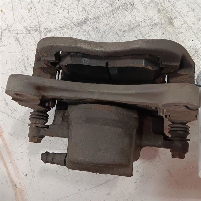 Passenger Right Front Brake Caliper FWD Single Piston Fits 15-17 200 O