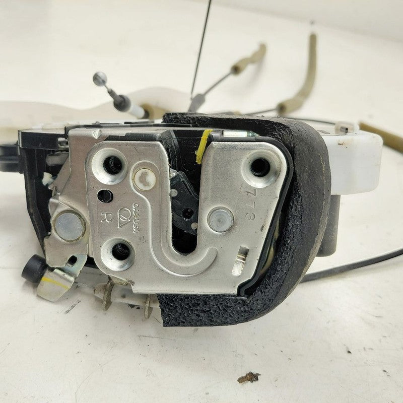 Nissan Maxima Door Latch Lock Right Passenger Front  2018 2017 2016 OE