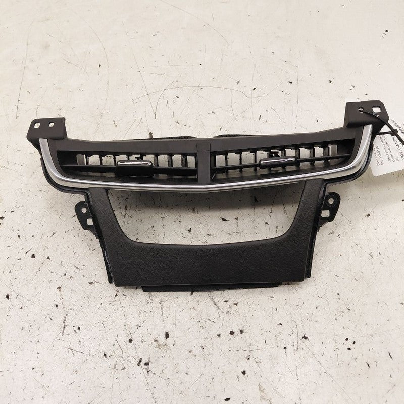 Cadillac CT6 Dash Air Vent Center Middle  2018 2017 2016
