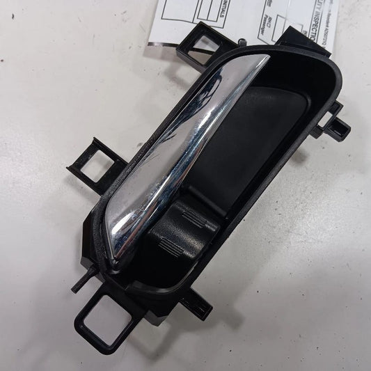 Nissan Versa Door Handle Right Passenger Front Interior Inside 2022 2021 2020