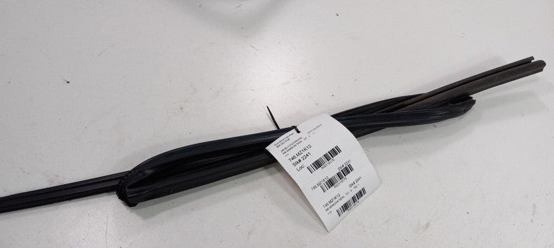 Mazda 3 Door Glass Window Seal Rubber Right Passenger Rear Back 2010 2