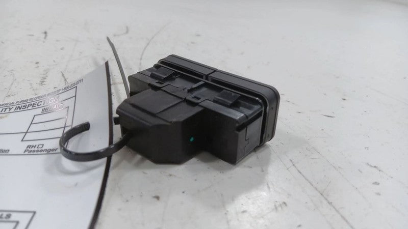 Chevy Volt Traction Control Switch  2011 2012 2013 2014 2015