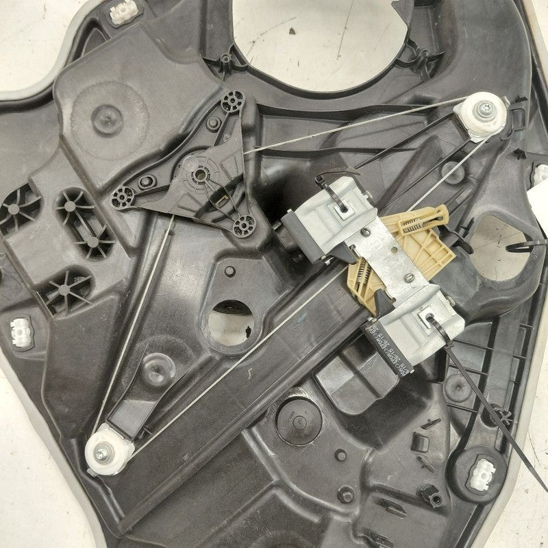 Passenger Right Rear Window Regulator Track X Model Fits 16-17 FIAT 50