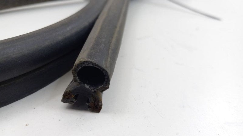 Hyundai Elantra Cowl Vent Panel Hood Rubber Seal 2009 2010 2011 2012