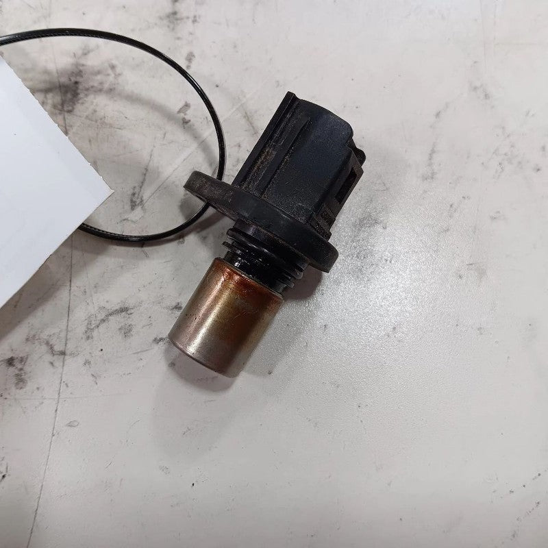 Toyota Prius C Camshaft Cam Shaft Position Sensor  2017 2016 2015 2014