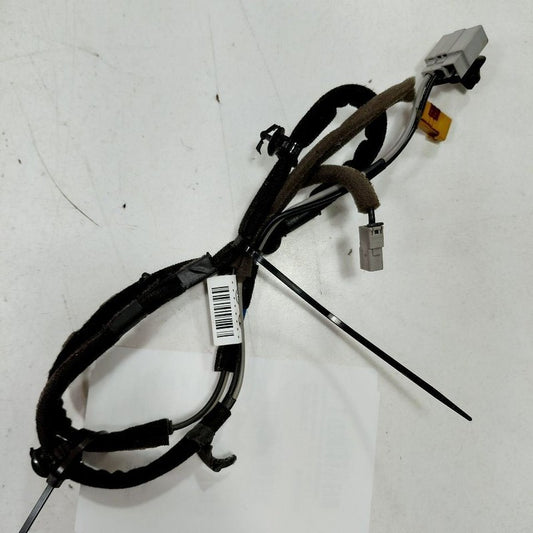 Kia Soul Antenna Feeder Wire {96220B2360} 2017 2018 2019 OEM