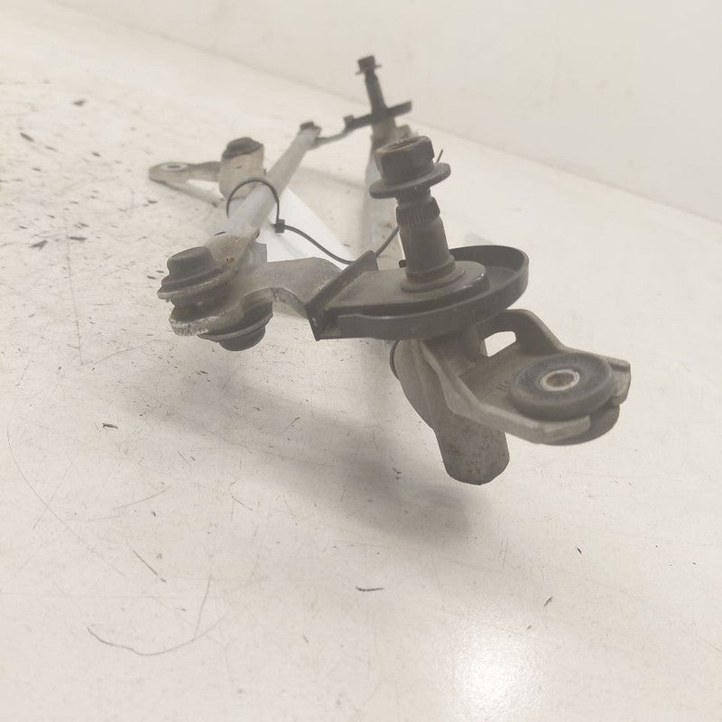 Windshield Wiper Transmission Linkage Fits 19-20 Hyundai Santa Fe