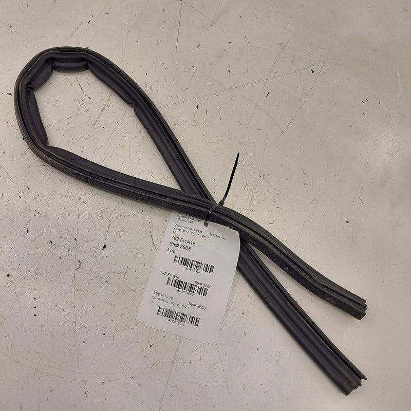 Fiat 500 X Model   Cowl Vent Panel Hood Rubber Seal  2016 2017