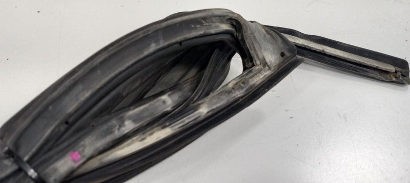 Hyundai Accent On Door Seal Rubber Left Rear Back 2006 2007 2008 2009 2010 2011