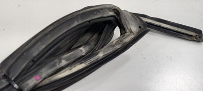 Hyundai Accent On Door Seal Rubber Left Rear Back 2006 2007 2008 2009 2010 2011