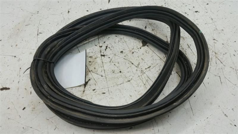 Chevy Malibu Trunk Lid Hatch Door Rear Back Rubber Seal Gasket 2010 2011 2012