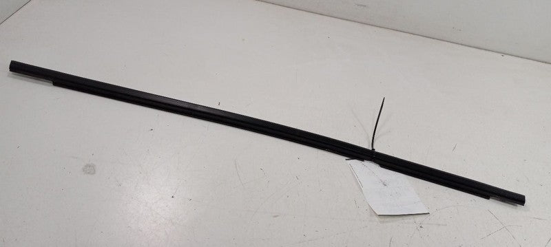 Subaru Impreza Door Glass Window Weather Strip Trim Rear Right Passeng