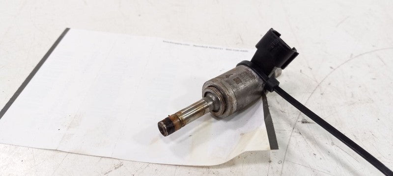 Fuel Injection Parts Fuel Injector Fits 17-19 IMPREZA  OEM