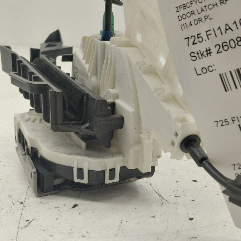 Fiat 500 X Model   Door Latch Lock Right Passenger Front  2016 2017