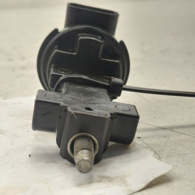 Jeep Cherokee Camshaft Cam Shaft Position Sensor  3.2 2019 2020 2021