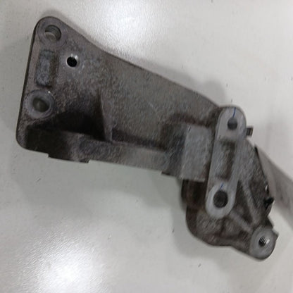 Jeep Compass 2.4 Accessory Mount Bracket  2018 2019 2020 2021