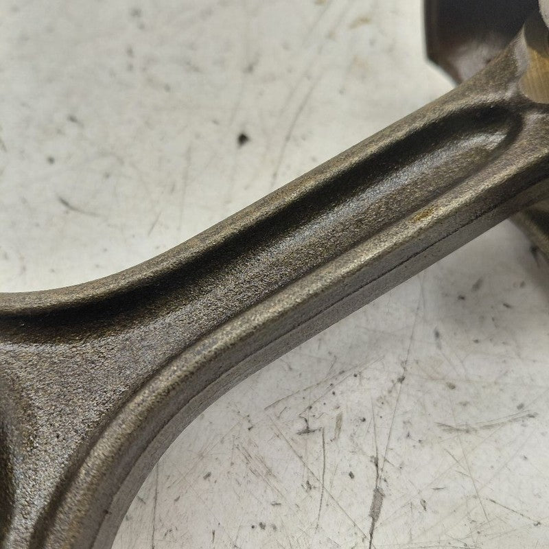 Volvo S60 Single Piston With Connecting Rod   2.0 2018 2017 2016