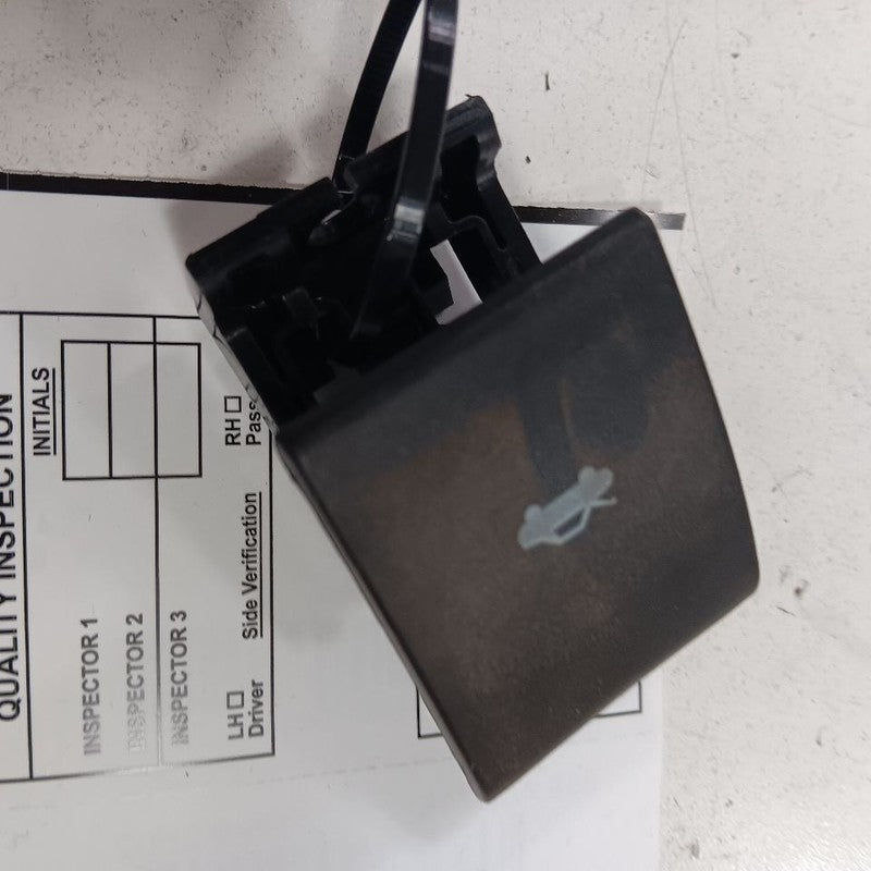 Grand Cherokee Hood Latch Release Handle Lever Switch  2017 2018 2019 2020